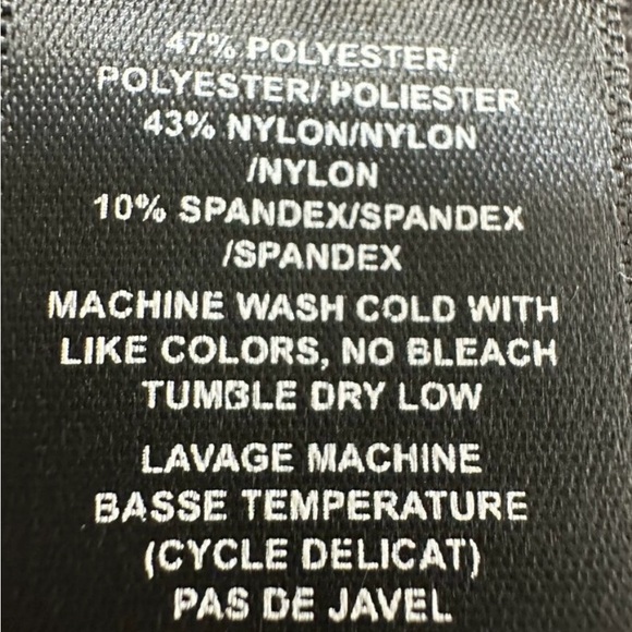 Kuhl Women’s Size 10 Mova Knit Hiking Jogger - Picture 12 of 12